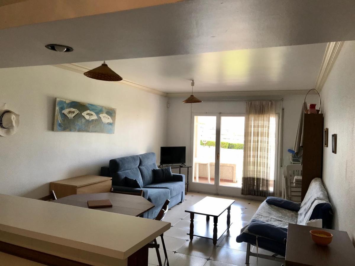 Jv Maurici Bj3 Apartment เอมปูเรียบราบา ภายนอก รูปภาพ